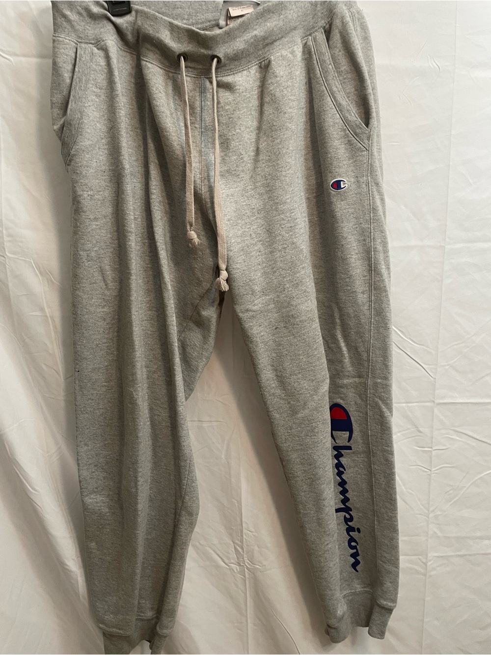 Champion women’s Heather Gray Logo Joggers